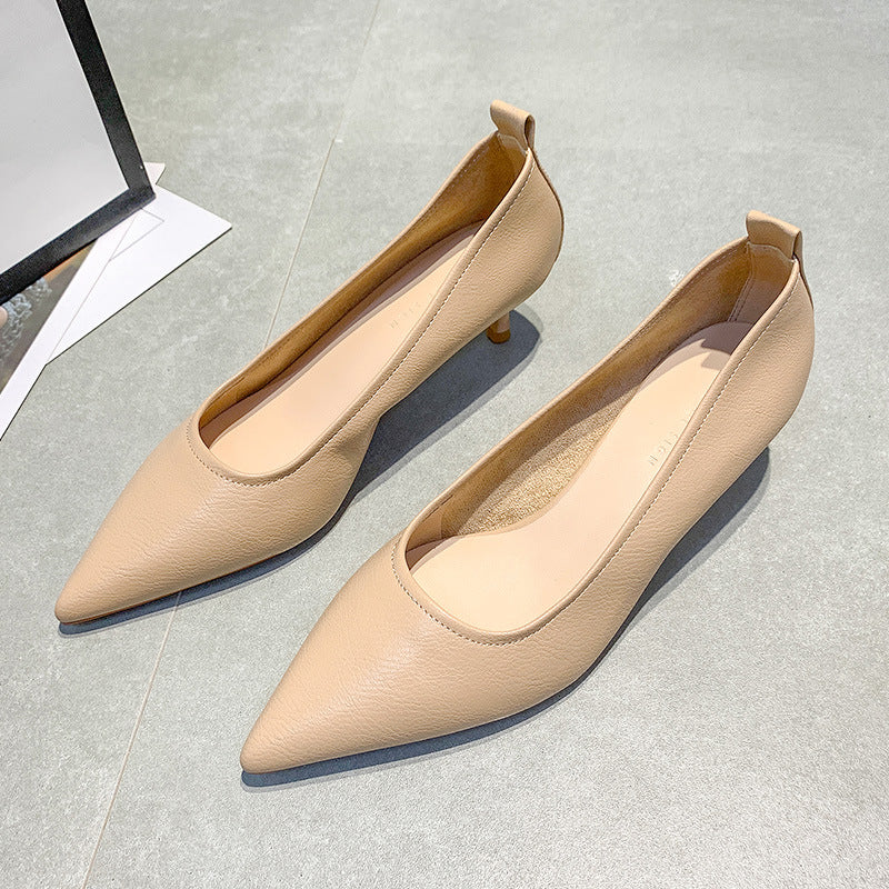 Dame elegante spidsede Kitten Heel Pumps Stilla
