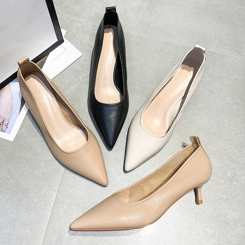 Dame elegante spidsede Kitten Heel Pumps Stilla