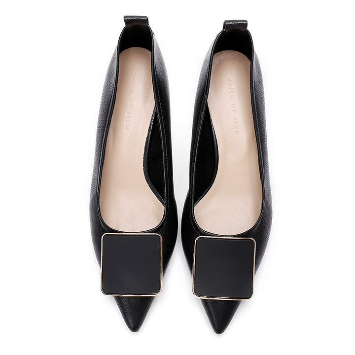 Dame slippers med spids skafte og chic metallisk accent Stilla
