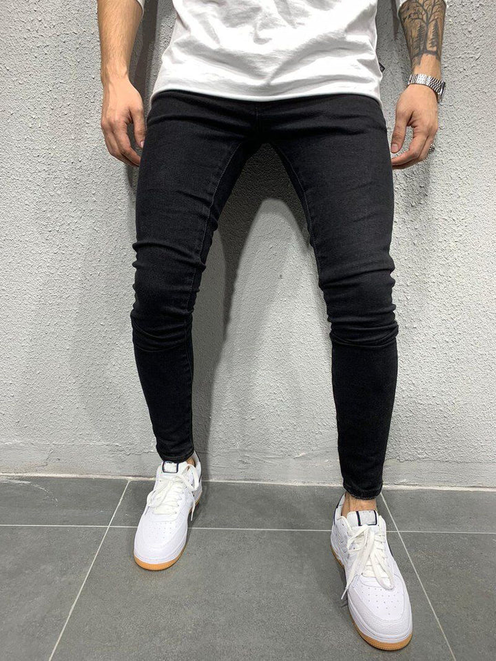 Herrer tætsiddende jeans i moderne slim-fit stil Stilla