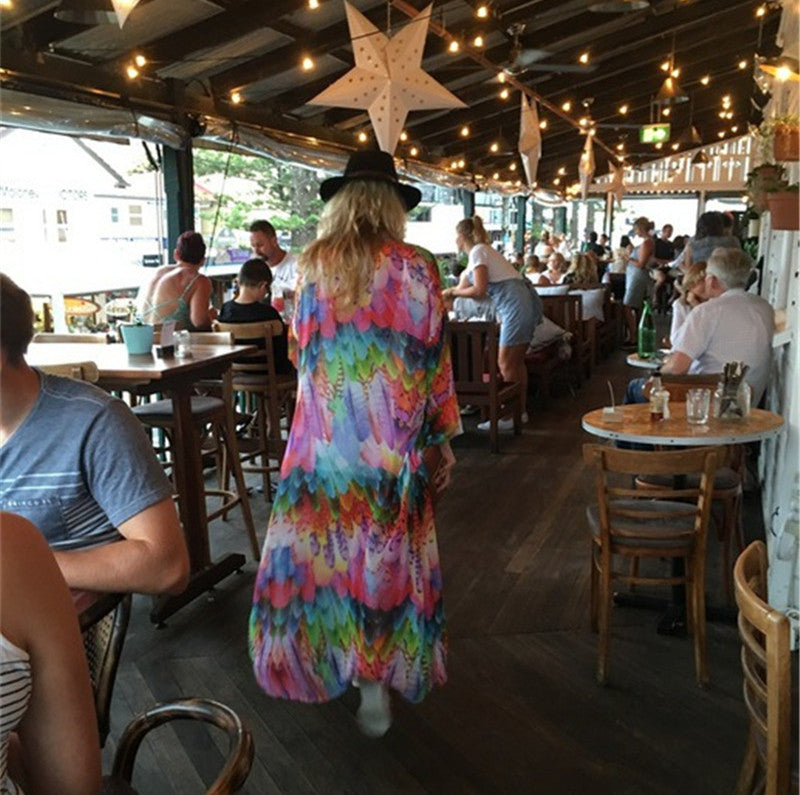 Dame Gennemsigtig Strandkimono med farverigt Fjerdesign Stilla