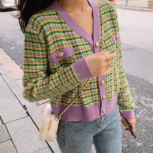 Kvindernes fashionable cardigan med trendy ternet mønster og shiny knapper Stilla