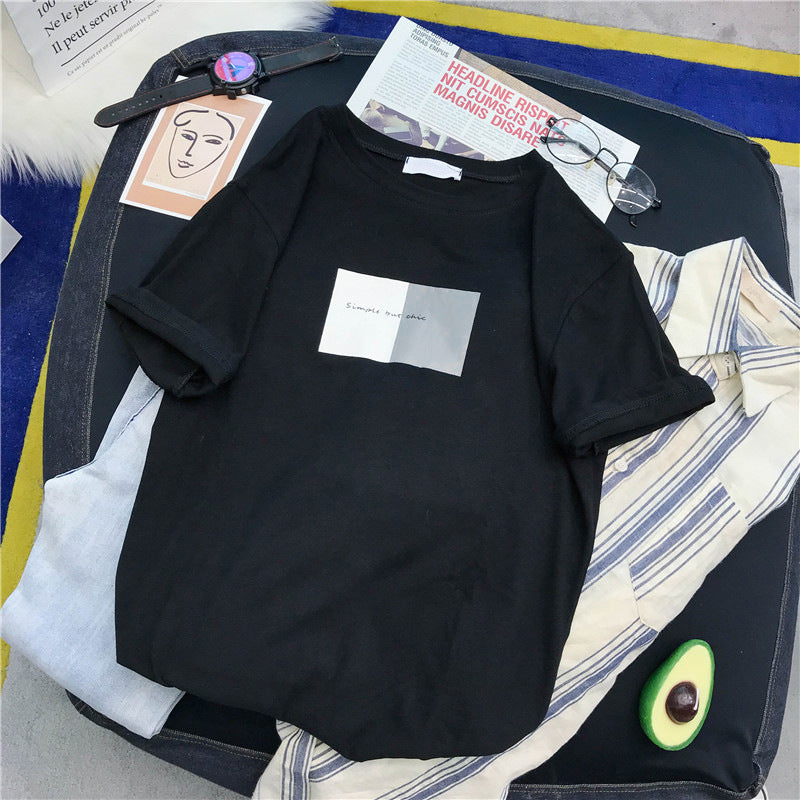 Dame Casual Grafik T-shirt med minimalistisk design Stilla