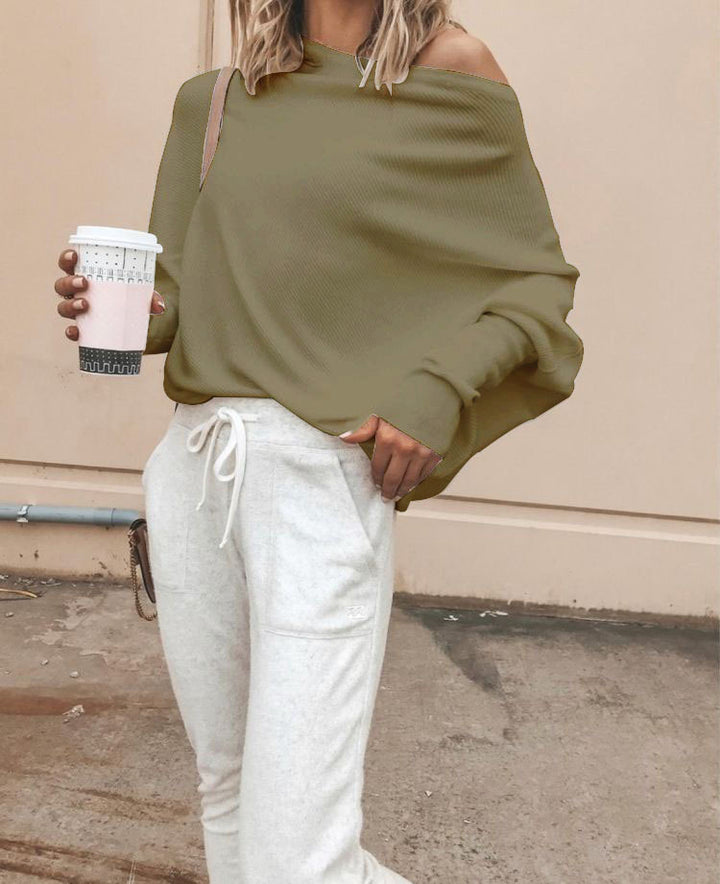 Dame afslappet sweater i off-shoulder-design Stilla