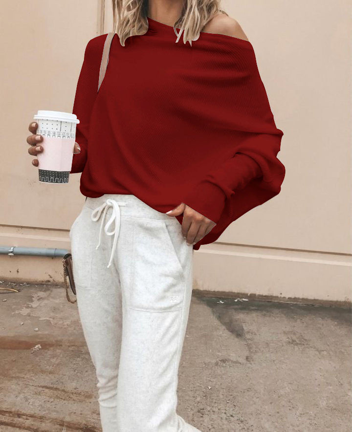 Dame afslappet sweater i off-shoulder-design Stilla