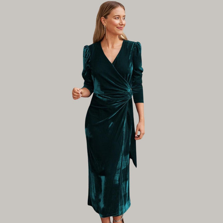 Stilla | Midi portefølje kjole i velour med puffærmer