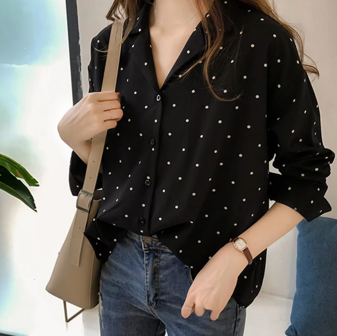 Stilla | Elegant Bluse Med Lange Ærmer og Pletter