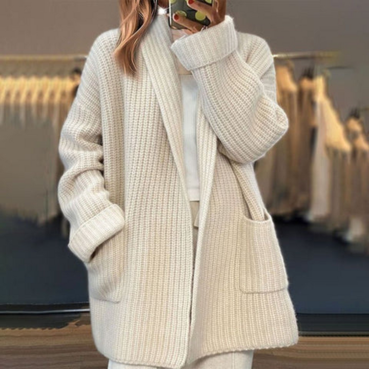 Stilla | Behagelig Store Størrelse Strikcardigan