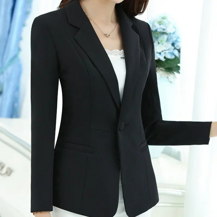 Stilla | Elegant Blazer Til kvinder Med Knaplukning Ned Til Anklerne Perfekt Til Arbejdet