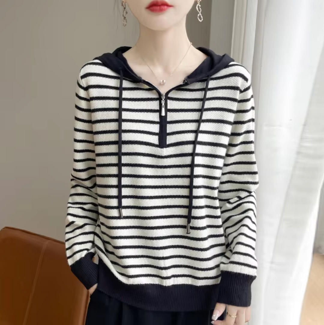 Stilla | Sweatshirt i strikket uld