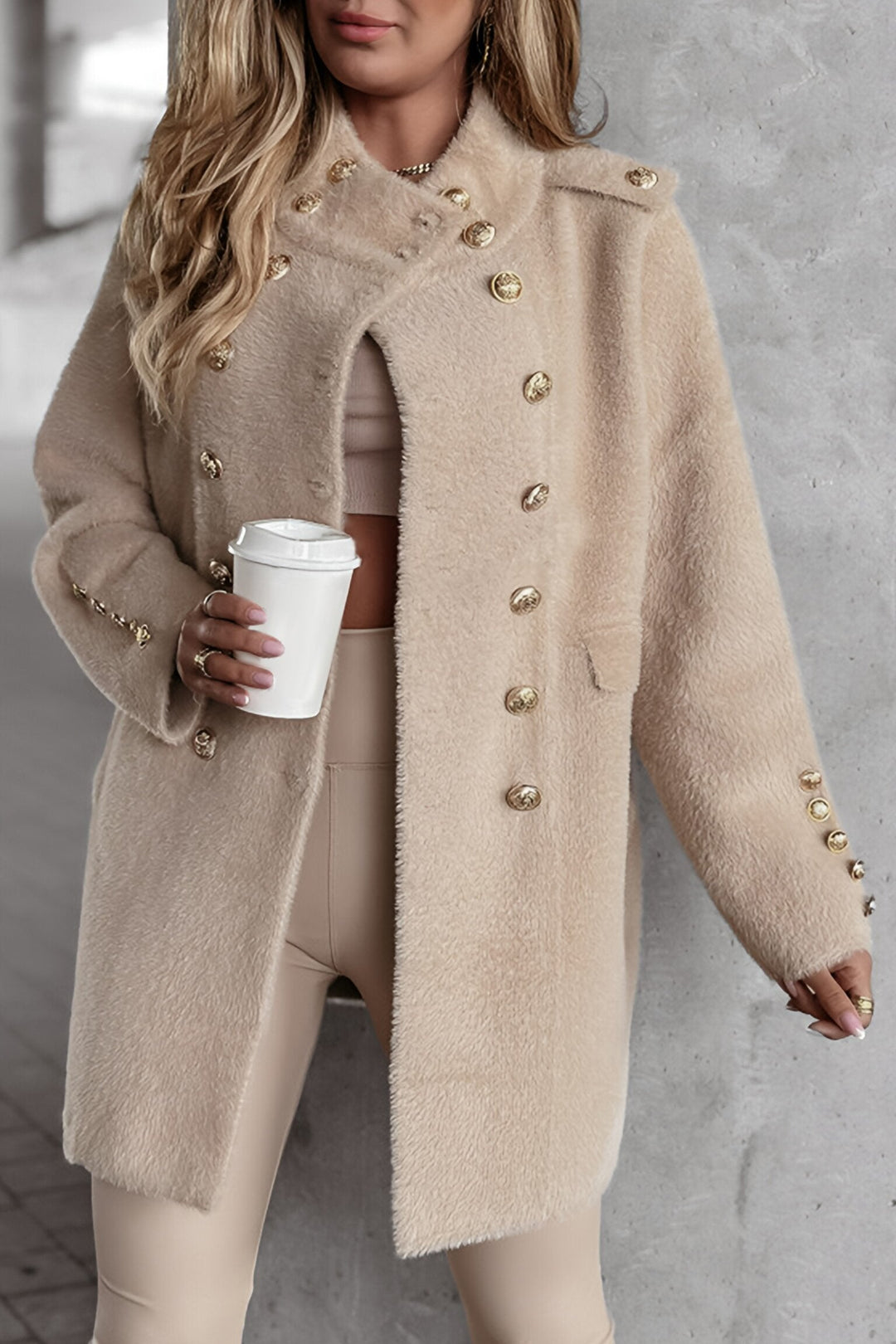 Stilla | Elegant Frakke Af Kunstpels Med Knapper