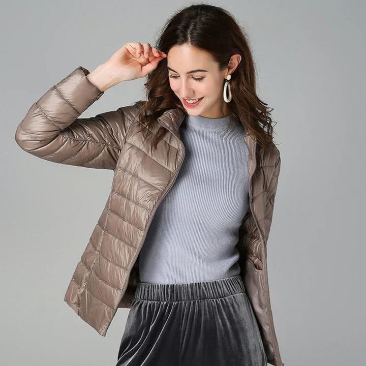 Stilla | Ultralet Jakke til alsidige Looks