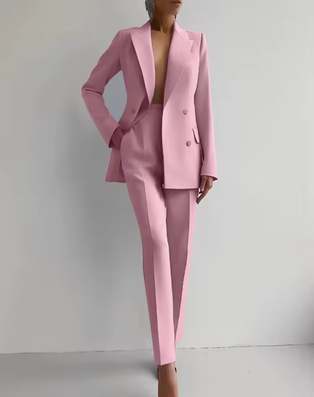 Stilla | Blazer og plissébuksedragt