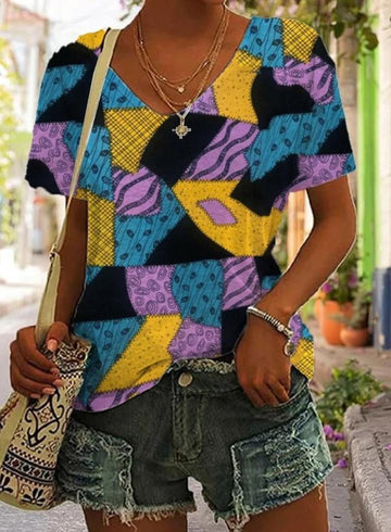 Stilla | Dame T-shirt med patchwork print