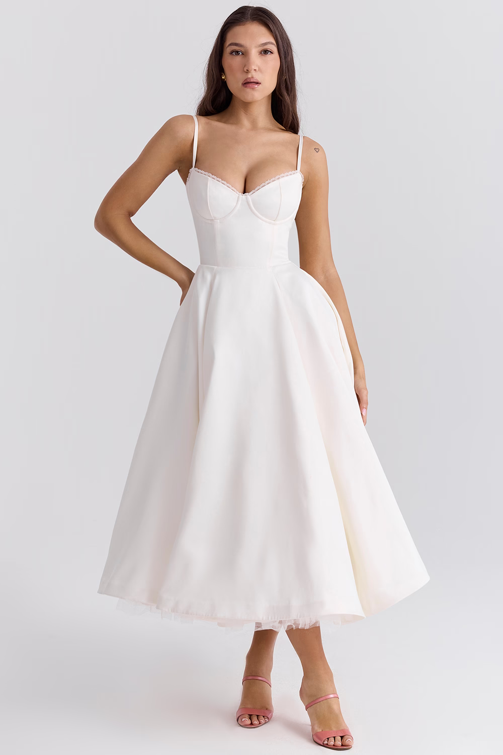 Stilla | Elegant aftenkjole i satin