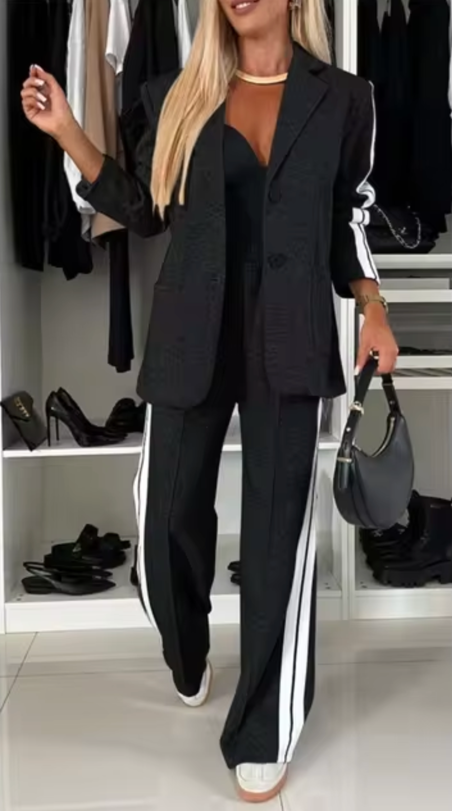 Stilla | Elegant sæt af blazer og bomuldsbukser