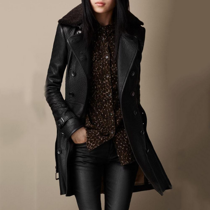 Stilla | Sort læderjakke med elegant look