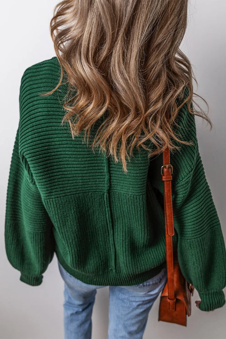 Stilla | Rundhalset Sweater med Dybte Skuldre