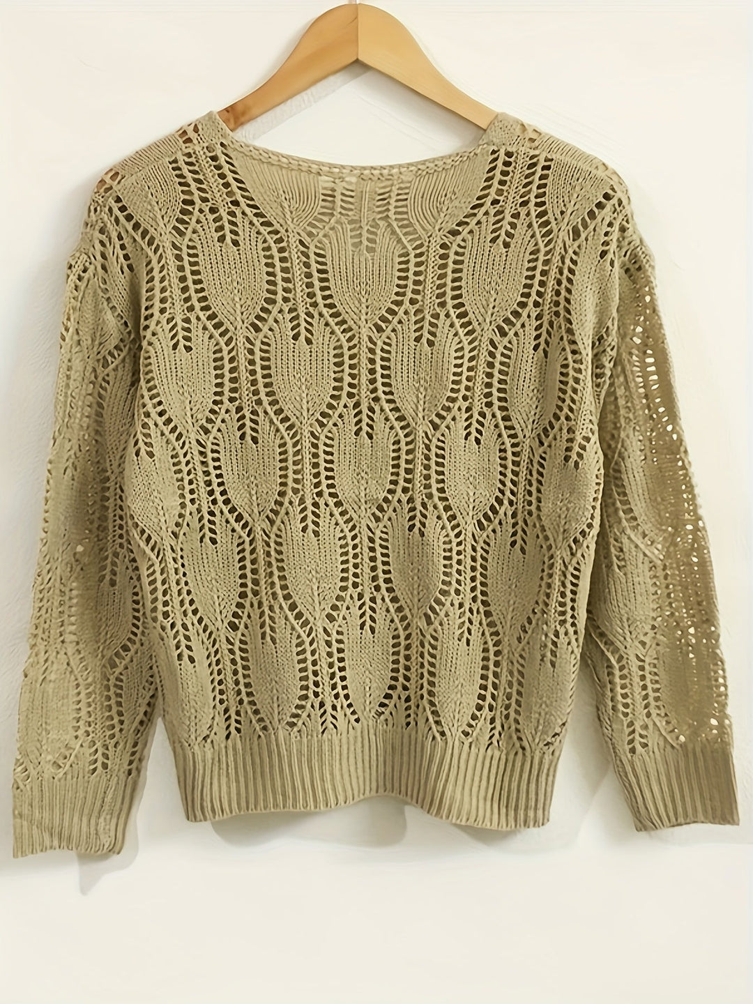 Stilla | Pullover med V-hals og åbning