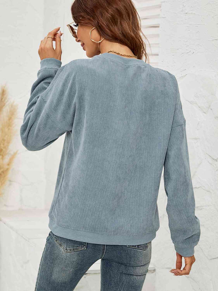 Stilla | Stop Believing Graphic Sweatshirt