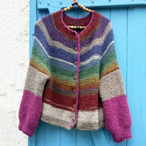 Stilla | Varmer islandske pullover med vintage regnbueknapper