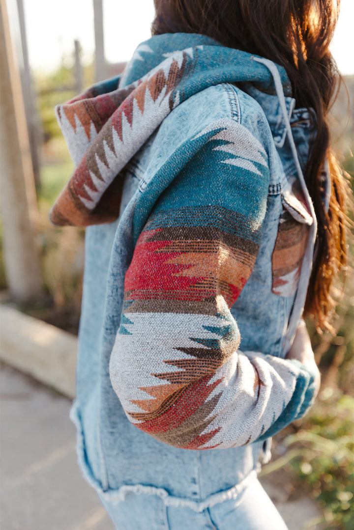 Stilla | Elegant Jeansjakke Med Patchwork Og Knapper Til Dame