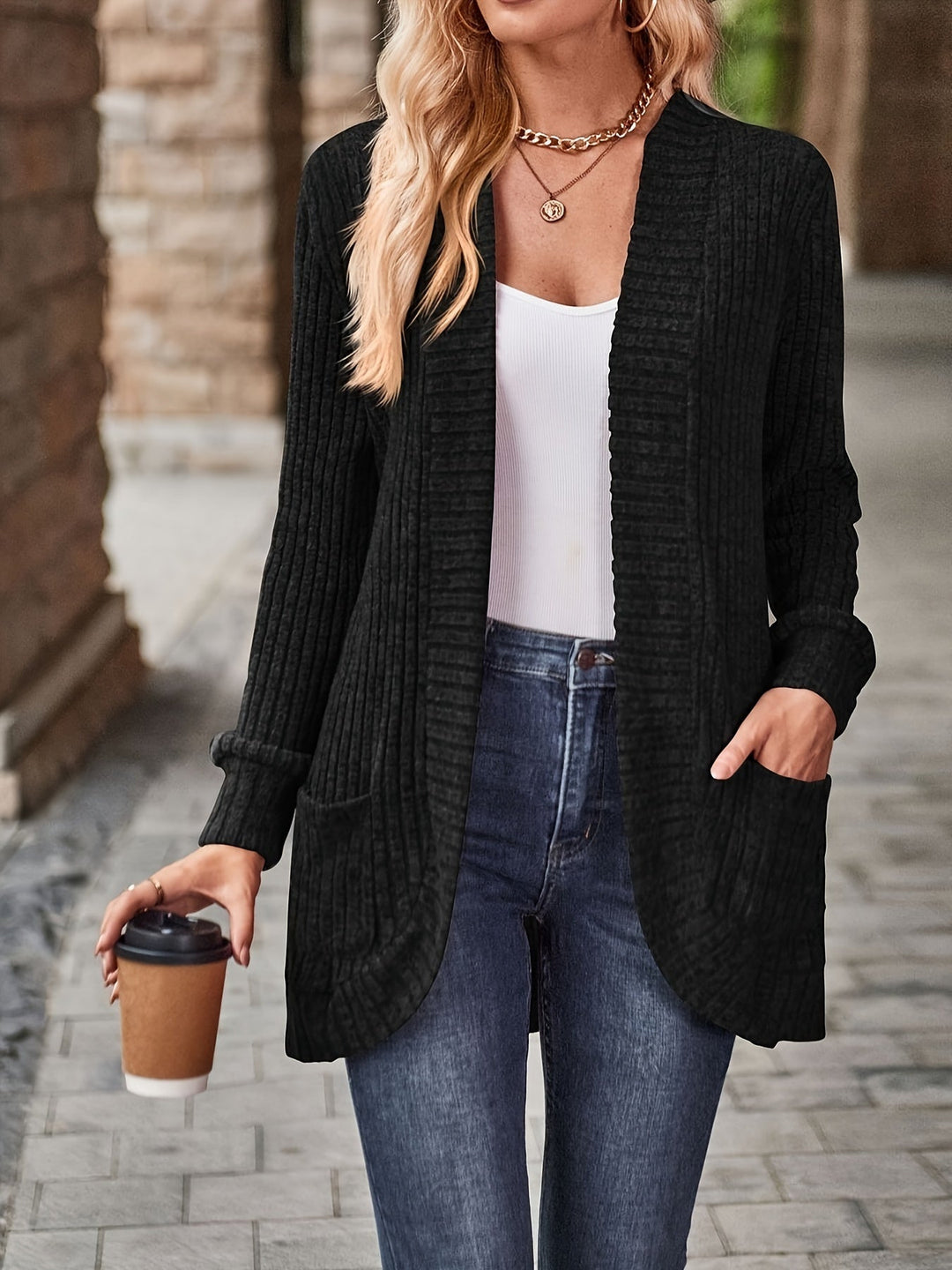 Stilla | Trendy og klassisk designet sweater