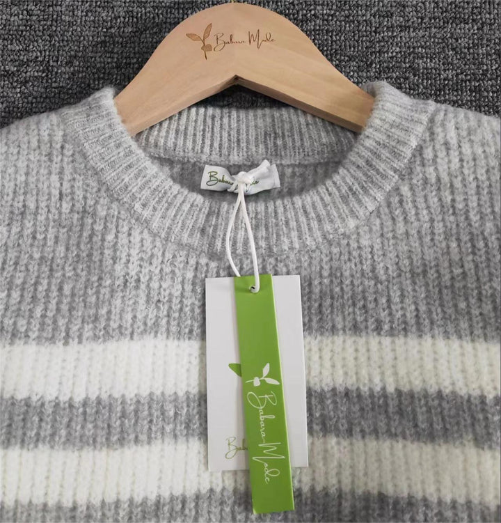 Stilla | Taljeret og Elegant Striktrøje