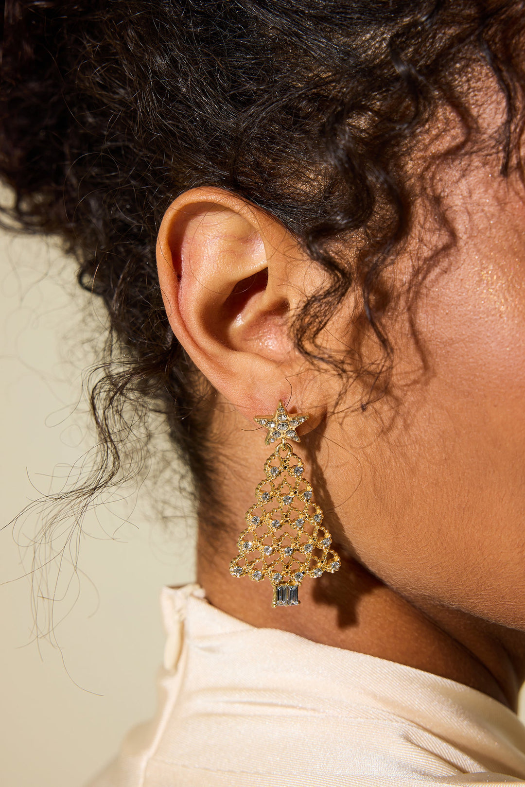 Stilla | Faux Diamant Juletræ Form Øreringe