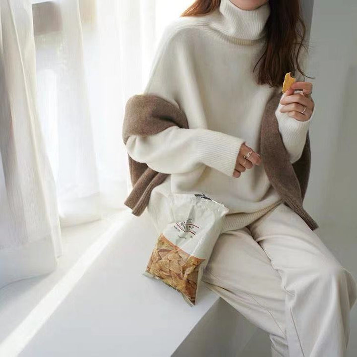Femme Warm Chunky Strik-Cardigan med Rullekrave Stilla