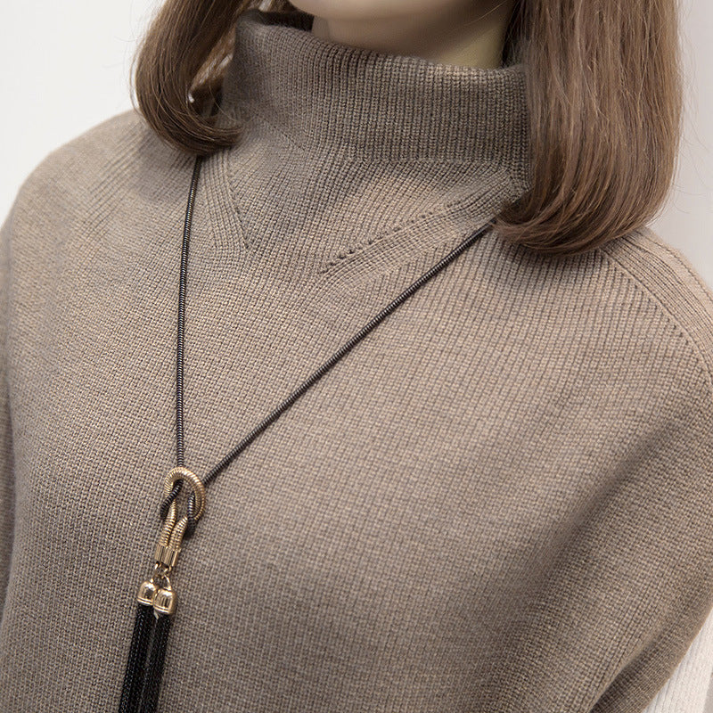 Femme Cozy Knit Rullekrave Tunika Pullover med Knaplukket Bund Stilla