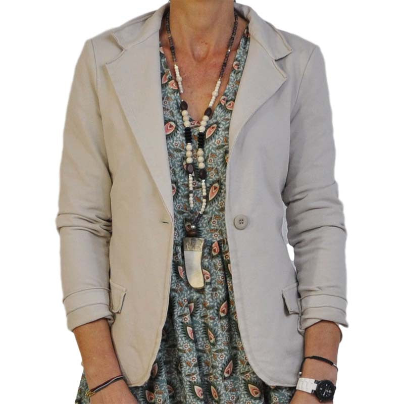 Kvinder Elegant Blazer med Strukturerede Detaljer og Slim-Fit Snit Skovae