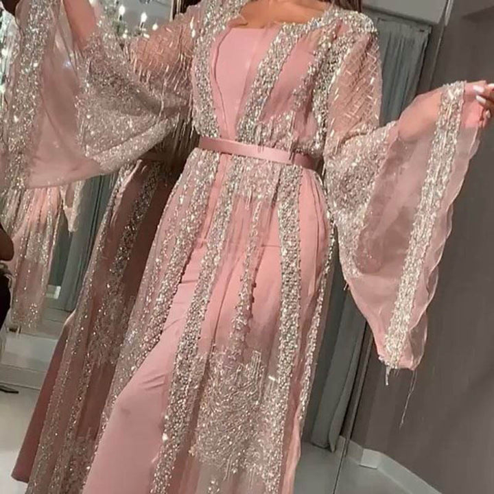 Dame Elegant Kaftan Kåbe lavet af gennemsigtigt stof med detaljerede dekorationer Stilla