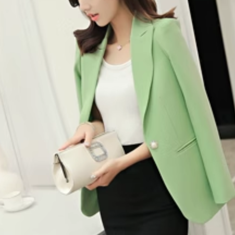 Stilla | Elegant Dame Blazer Med Knaplukning Ned Til Anklen