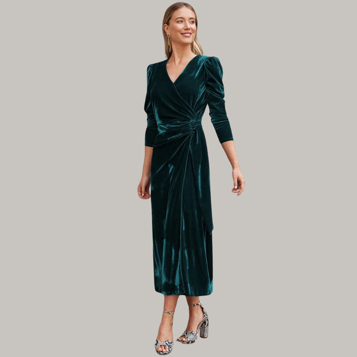 Stilla | Lang Midi Kjole Wrap-Type af Velours med Puffærmer