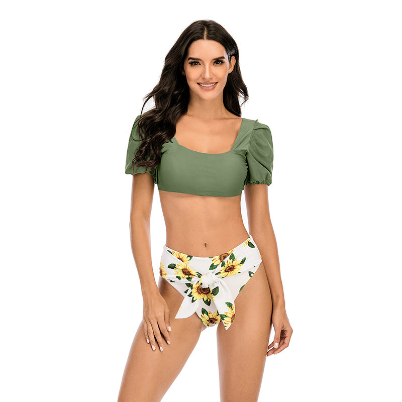 Dame bikini-sæt med pufærmer og elegant sløjfebånddesign Stilla
