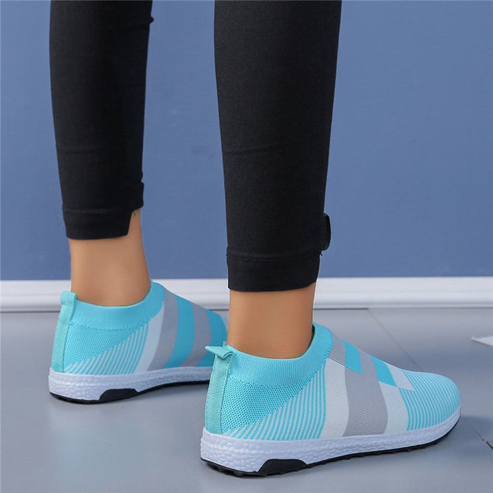 Dame Åndbare Slip-On Sneakers med Stretch-Overdel og skridsikker Såle Stilla