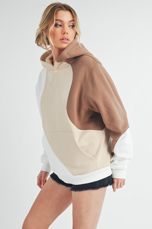 Stilla | Bølgeformet Hættepullover Med Mønster