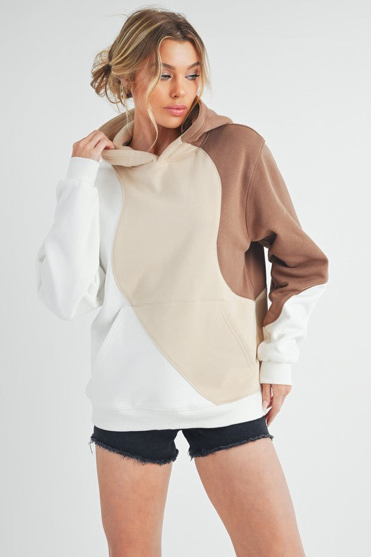 Stilla | Bølgeformet Hættepullover Med Mønster