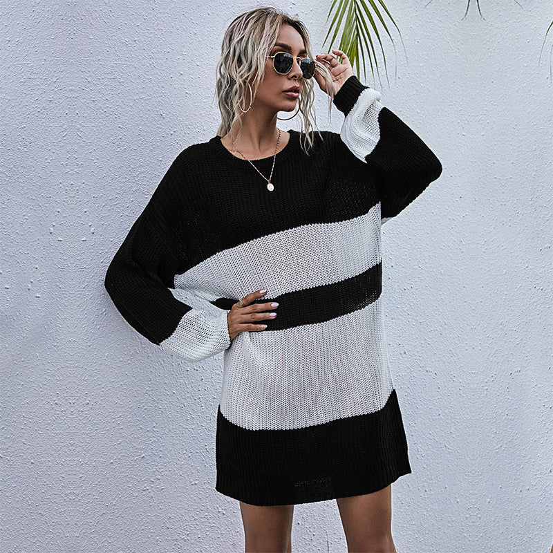 Kvindernes oversized sweaterkjole med moderigtigt blokstriber mønster Stilla