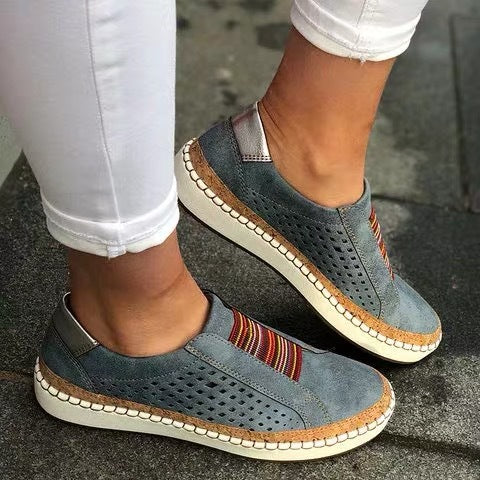 Dame Slip-On Sneakers med åndbart overmateriale og skridsikker sål Stilla