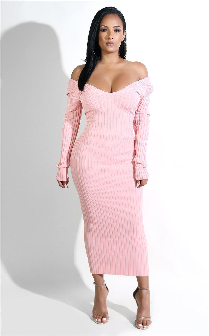 Dame Off-Shoulder Strikkjole med figursyget snit Stilla