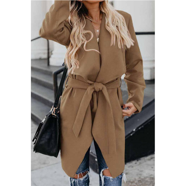 Dame elegant lang blazer med afslappet snit og specielle detaljer Stilla