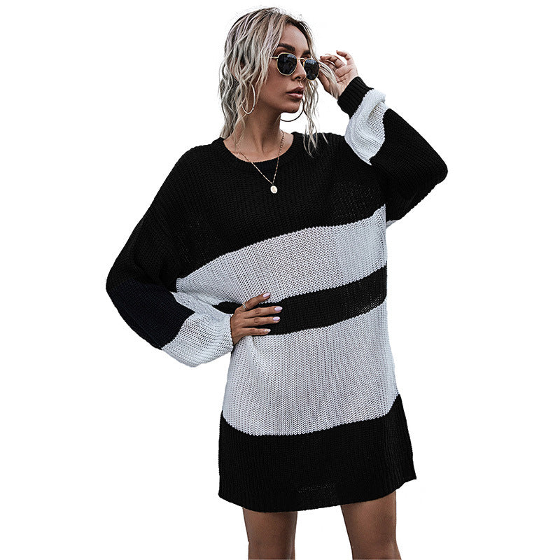 Kvindernes oversized sweaterkjole med moderigtigt blokstriber mønster Stilla