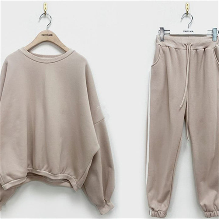 Damer komfortabel fritids sæt med oversized sweater og joggebukser Stilla