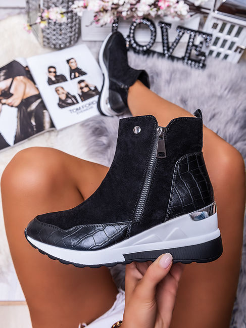 Dame Modische High-Top Støvler med sidelukning og trendy profil Stilla