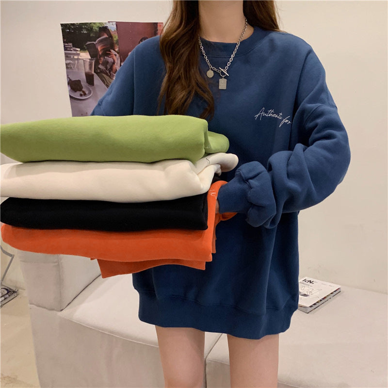 Dame Fritids Oversized Sweatshirt med broderet detalje Stilla