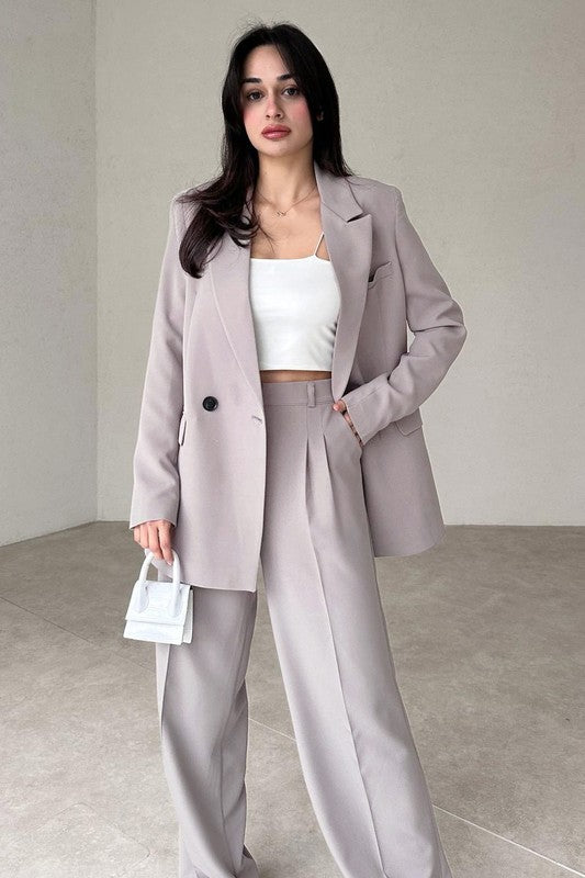 Stilla | Fashionabel blazer med bukser til damer