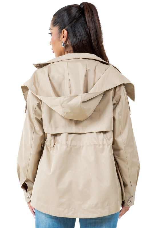 Stilla | Modisch trenchcoat til damer
