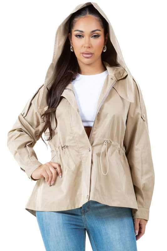 Stilla | Modisch trenchcoat til damer